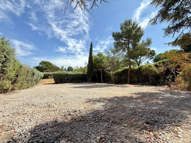 Terreno en venta en Boadilla Del Monte, Madrid
