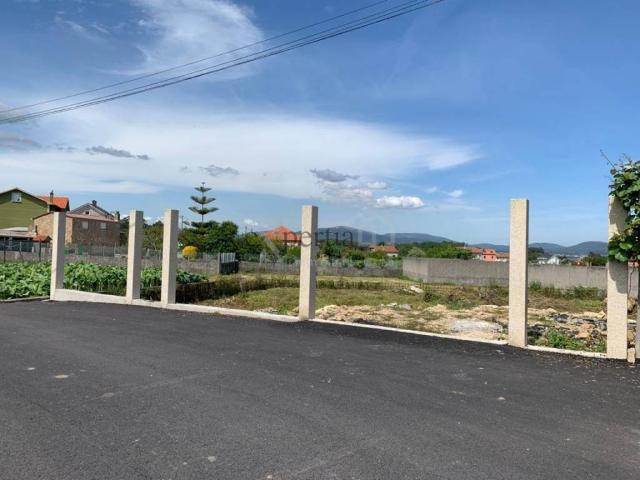 Terreno en venta en Boiro