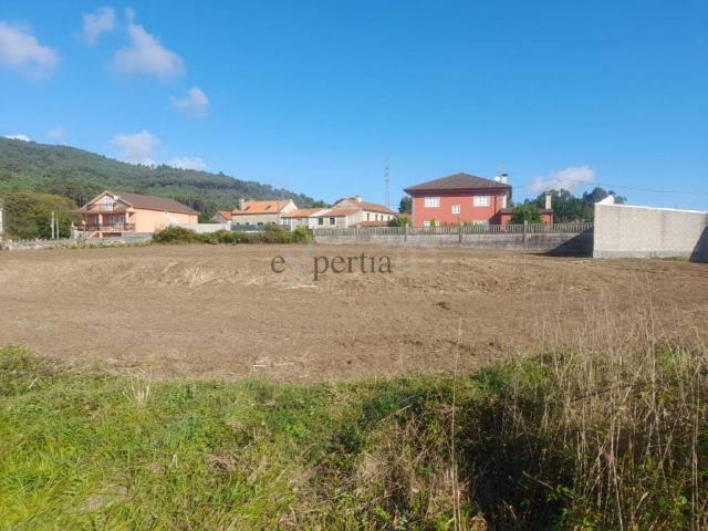 Terreno en venta en Boiro