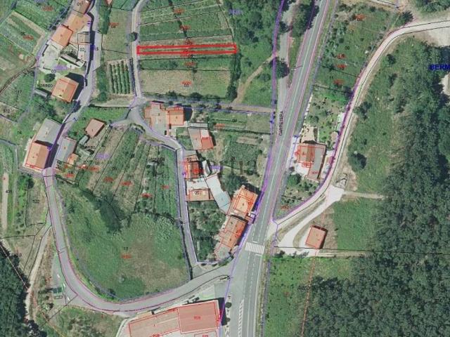 Terreno en venta en Boiro