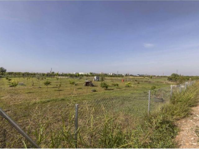 Terreno en venta en l'Horta Nord, Valencia