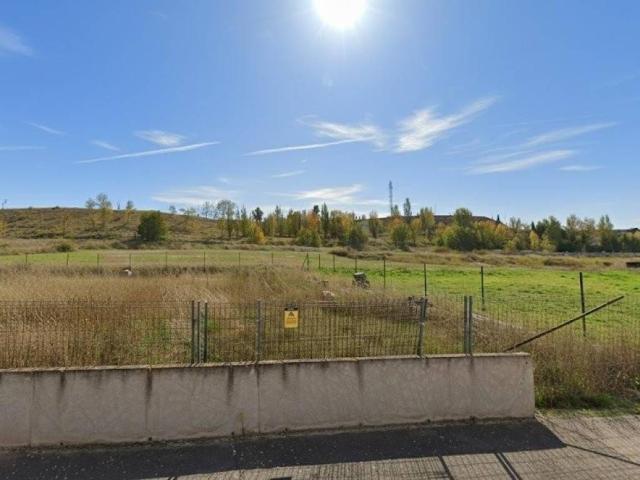 Terreno en venta en Buniel, Castilla y León