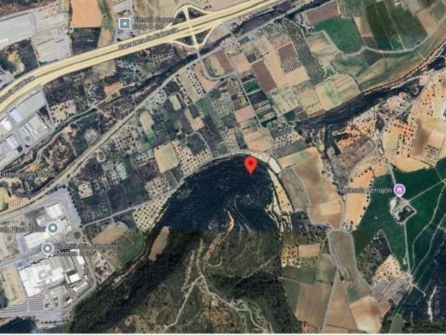 Terreno en venta en La Hoya de Buñol, Valencia