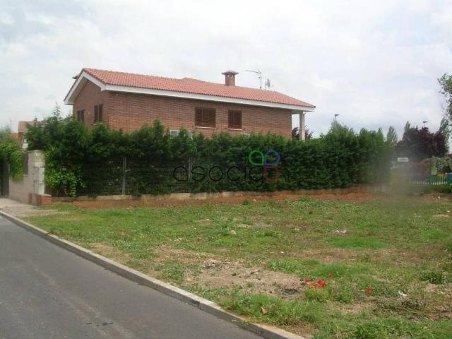 Terreno en venta en Cabanillas Del Campo, Castilla-La Mancha