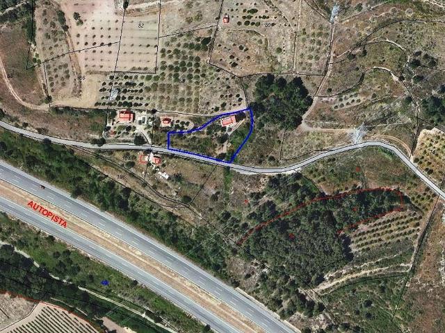 Terreno en venta en Cabra Del Camp