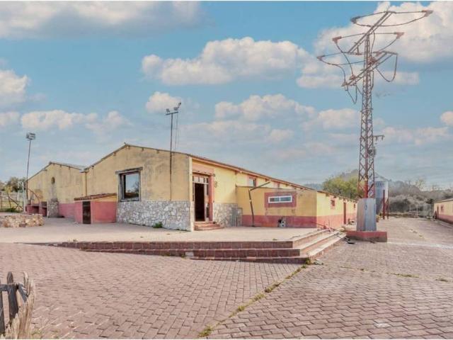 Terreno en venta en Cadalso De Los Vidrios, Madrid