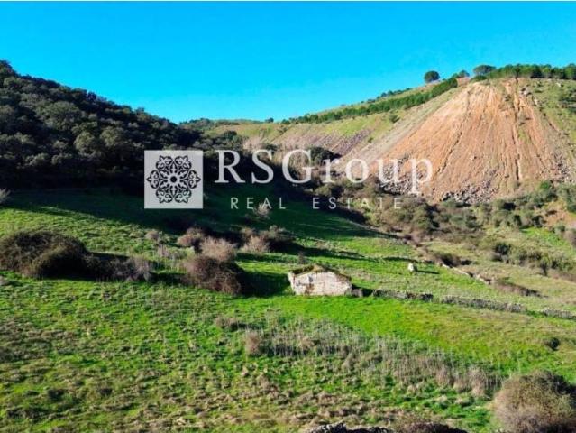 Terreno en venta en Sierra de Huelva, Andalucía