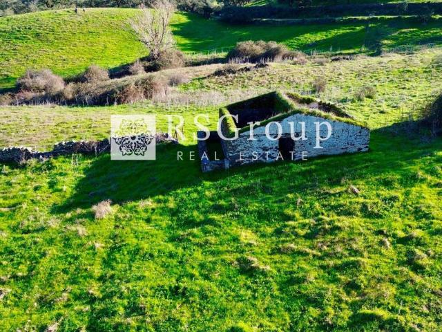 Terreno en venta en Sierra de Huelva, Andalucía