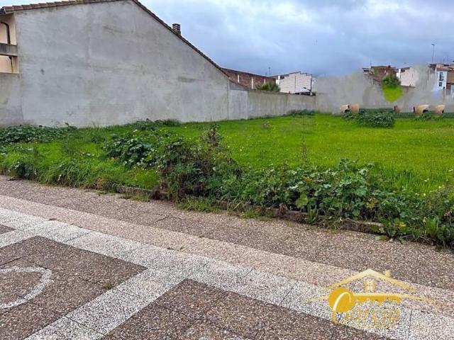 Terreno en venta en Calamonte, Barriada San Blas Terreno en venta en Calamonte, Barriada San Blas