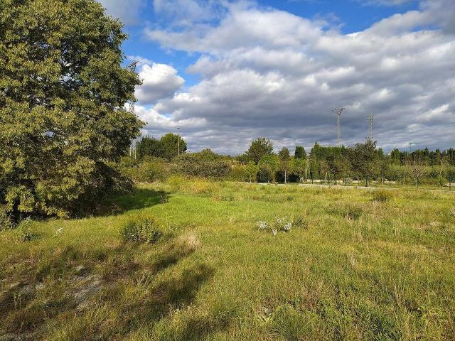 Terreno en venta en Pla de l'Estany, Catalunya