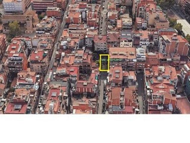 Terreno en venta en Nou Barris, Barcelonès