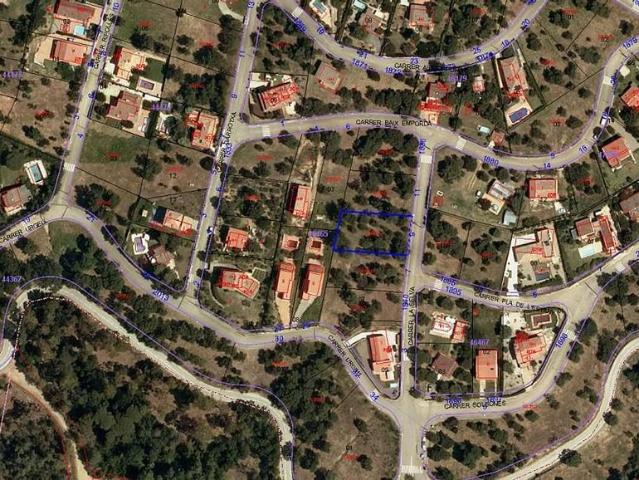 Terreno en venta en Mas Llunes, Gironès