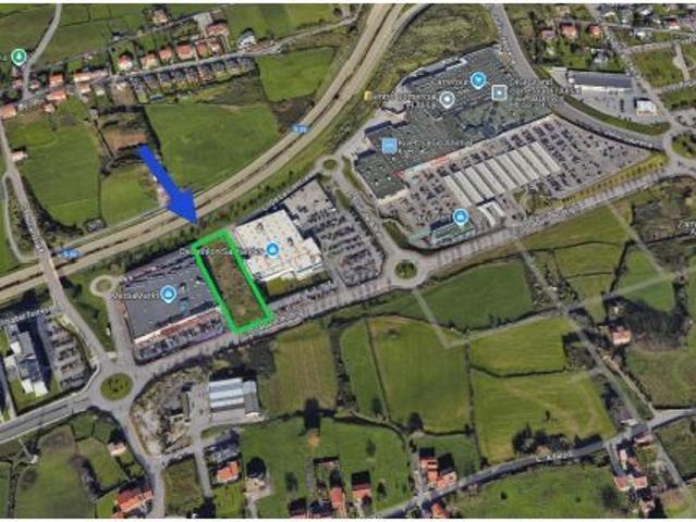 Local Comercial en venta en Peñacastillo, Santander