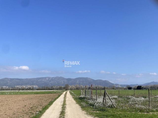 Terreno en venta en Alt Empordà, Catalunya