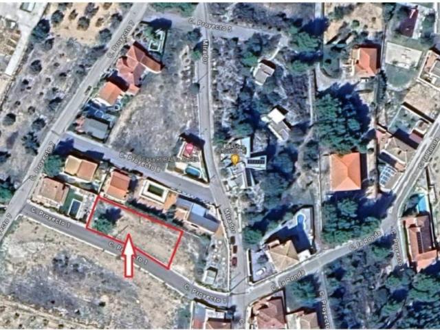 Terreno en venta en La Serranía, Valencia