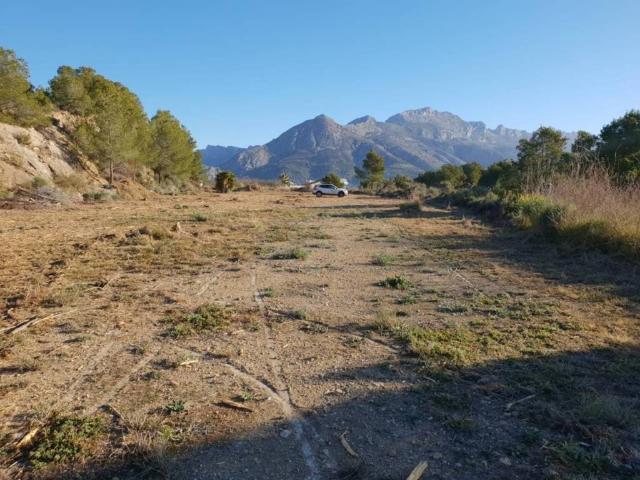 Terreno en venta en la Marina Baixa, Valencia