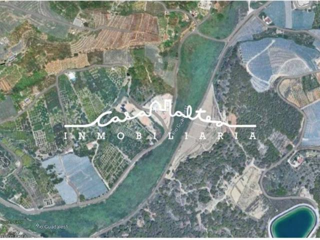 Terreno en venta en la Marina Baixa, Valencia
