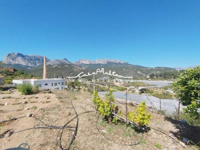 Terreno en venta en la Marina Baixa, Valencia