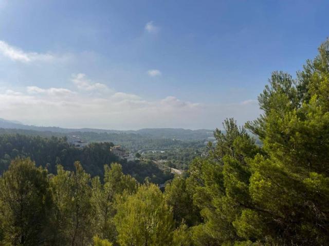 Terreno en venta en Callosa D'en Sarrià, Valencia