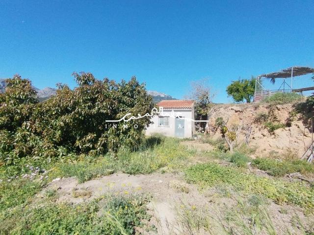 Terreno en venta en Callosa D'en Sarrià, Valencia