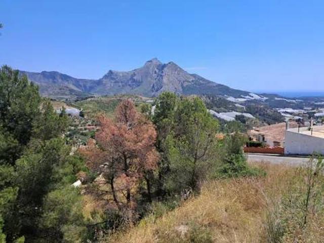 Terreno en venta en la Marina Baixa, Valencia