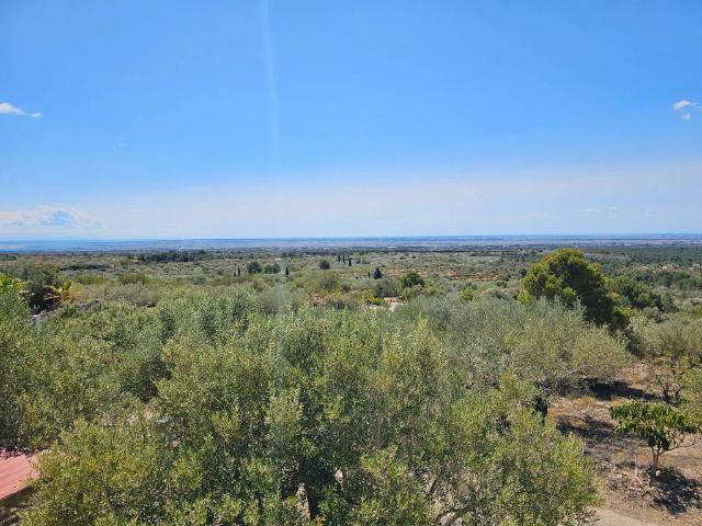 Terreno en venta en Camarles