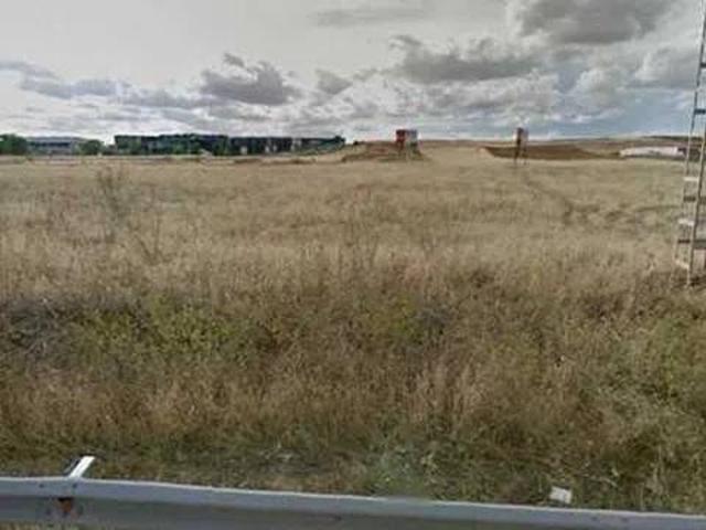 Terreno en venta en Camarma De Esteruelas, Madrid