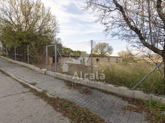 Terreno en venta en Camarma De Esteruelas, Madrid