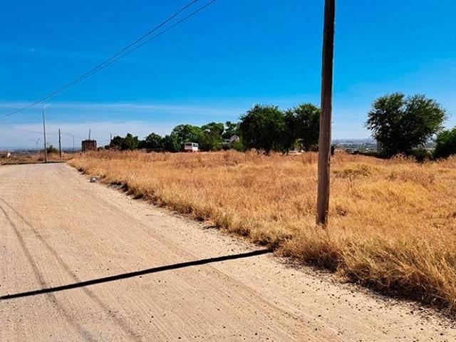Terreno en venta en Camas, Andalucía
