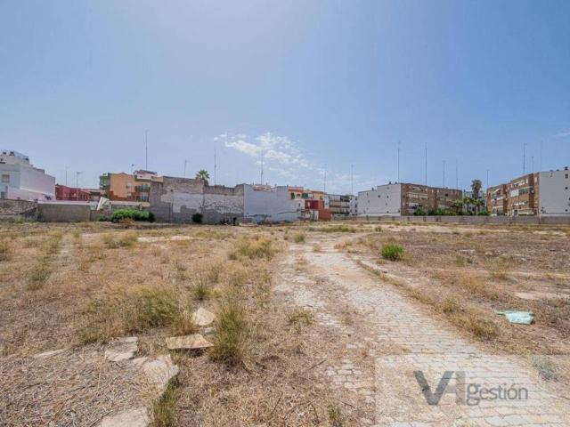 Terreno en venta en Camas, Andalucía