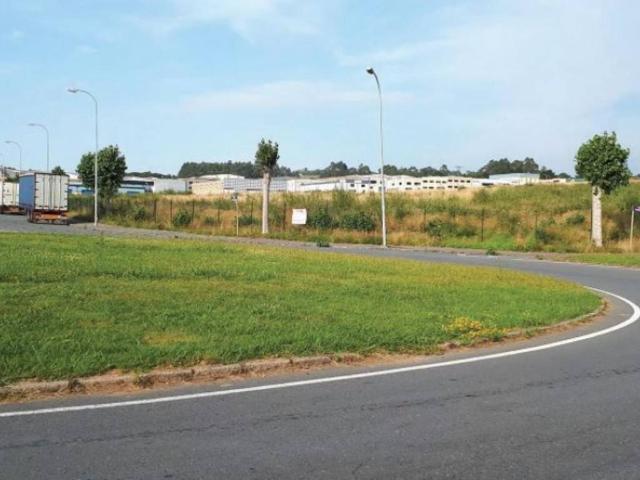 Terreno en venta en Cambre