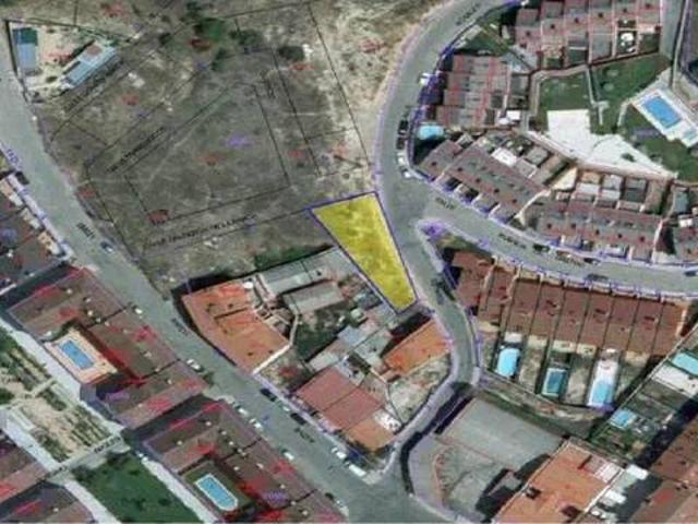 Terreno en venta en Campo Real, Madrid