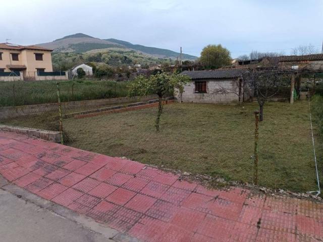 Terreno en venta en Candeleda, Castilla y León