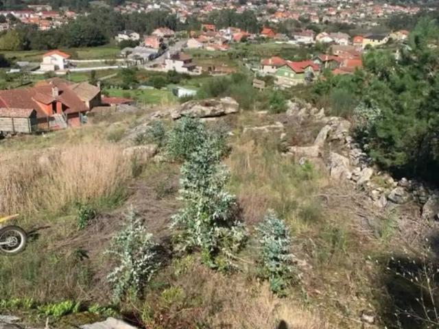 Terreno en venta en Aldán, O Morrazo