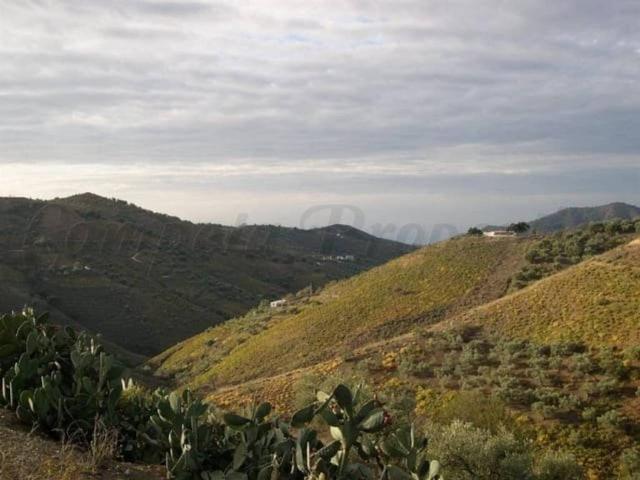 Terreno en venta en La Axarquía, Andalucía