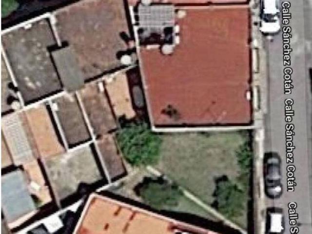 Terreno en venta en Cantillana, Sevilla