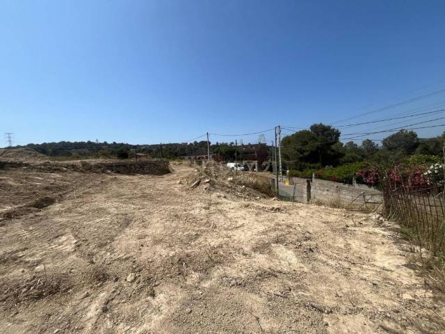 Terreno en venta en Canyelles