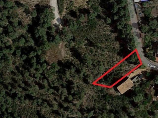 Terreno en venta en Canyelles