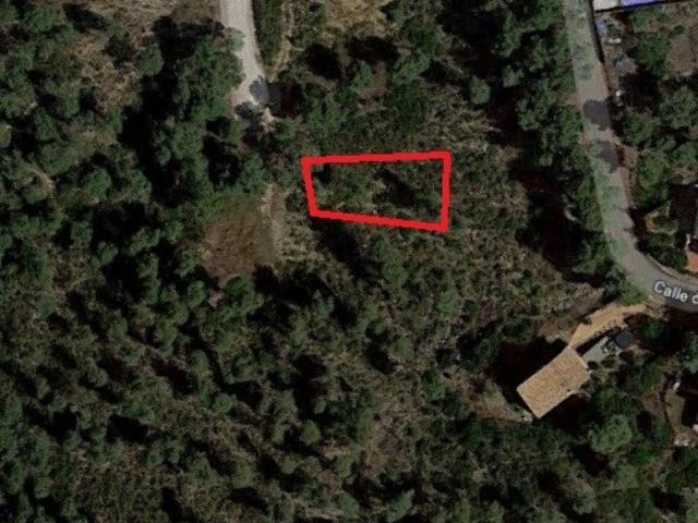 Terreno en venta en Canyelles