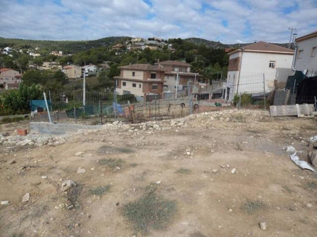 Terreno en venta en Canyelles