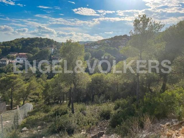 Terreno en venta en Canyelles
