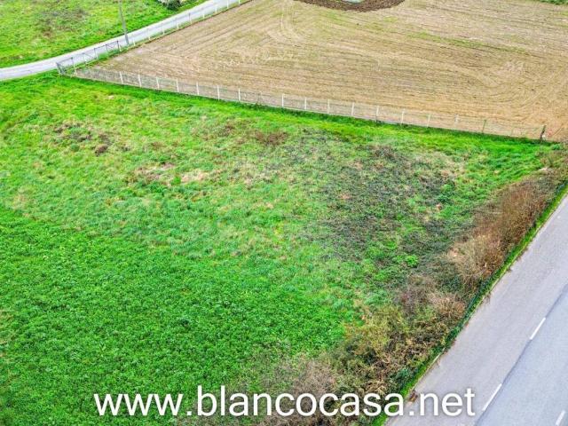 Terreno en venta en Bergantiños, Galicia