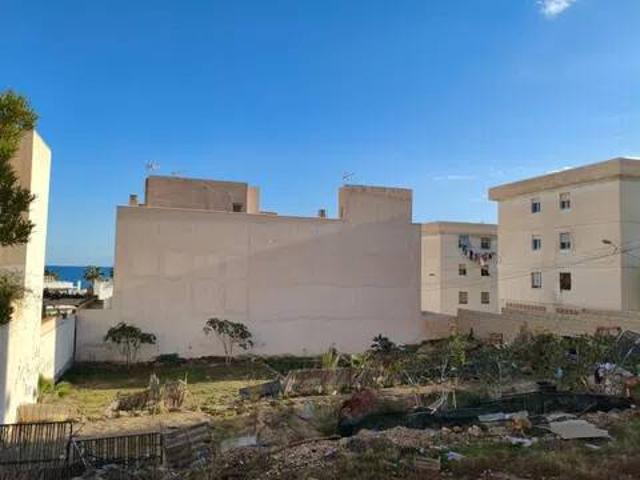 Terreno en venta en Plaza Barbara E Beale, Carboneras