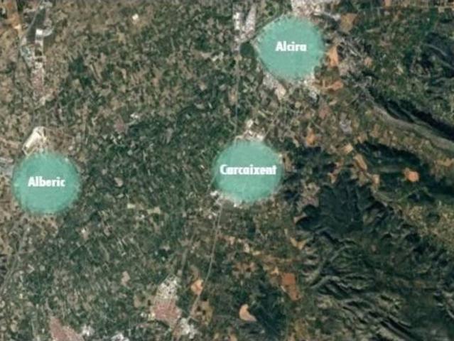 Terreno en venta en Carcaixent, València / Valencia