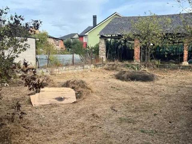 Terreno en venta en Villaverde de la Abadía, El Bierzo