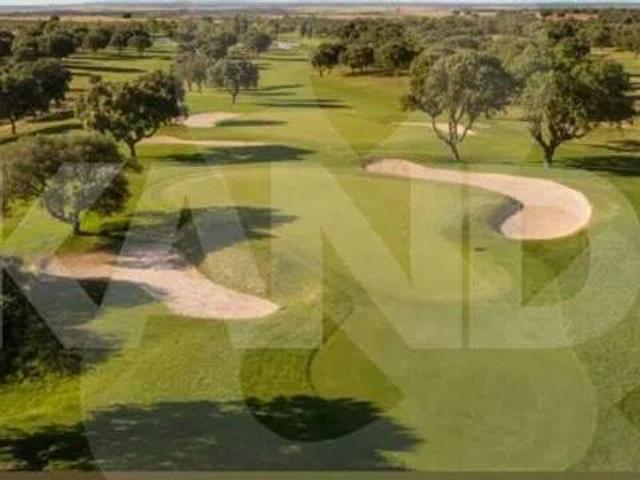 Terreno en venta en Carrascal De Barregas, Castilla y León