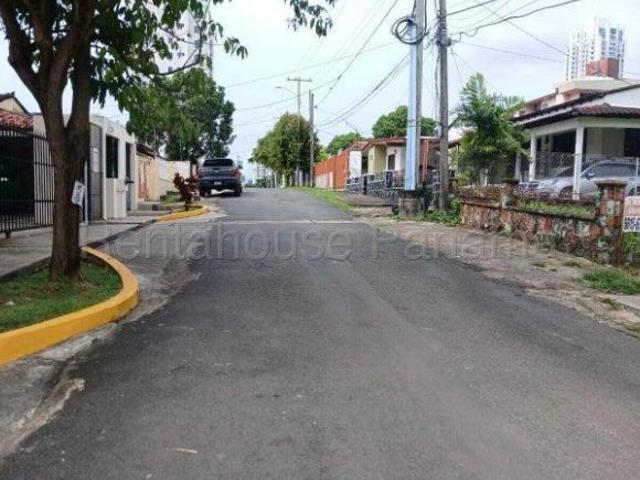 Terreno en venta en Carrasquilla