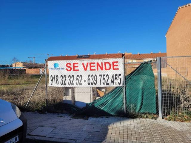 Terreno en venta en Casarrubuelos, Madrid