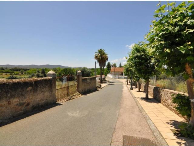 Terreno en venta en Casas De Don Antonio, Extremadura
