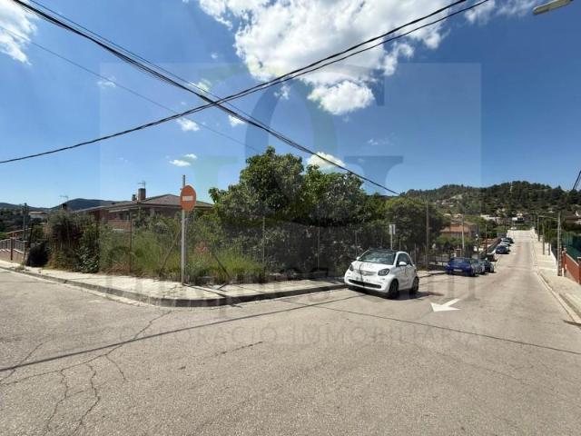 Terreno en venta en Castellgalí, Barcelona